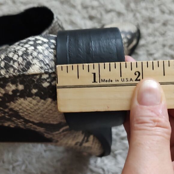 Steve Madden Snakeskin Booties Womens – Revived Clothing Exchange Size 8,5 - Picture 12 of 12